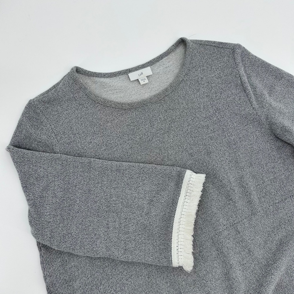 J Jill Gray Knit Sweater 3/4 Sleeve Fringe Detail Women's Medium‎